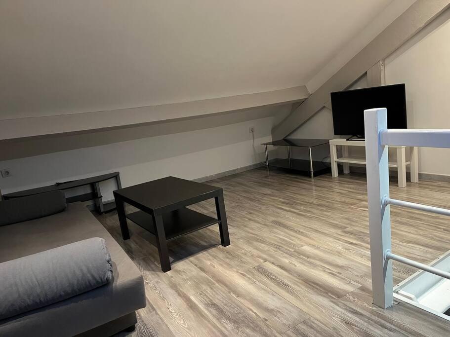 Duplex T2 A Arcueil A 3Min Arret Laplace Rer B Exteriör bild